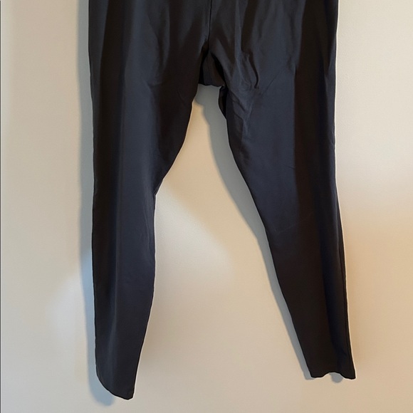 Pact Organic Cotton Womens Maternity Leggings size Large in Charcoal Gray - Picture 8 of 9